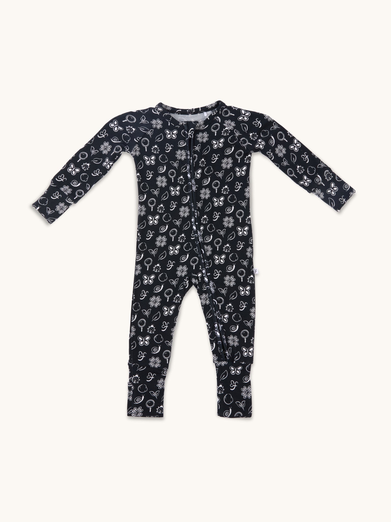 farren nido onseie zipper sleeper in black with white details