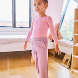 young girl wearing straight pant lilac